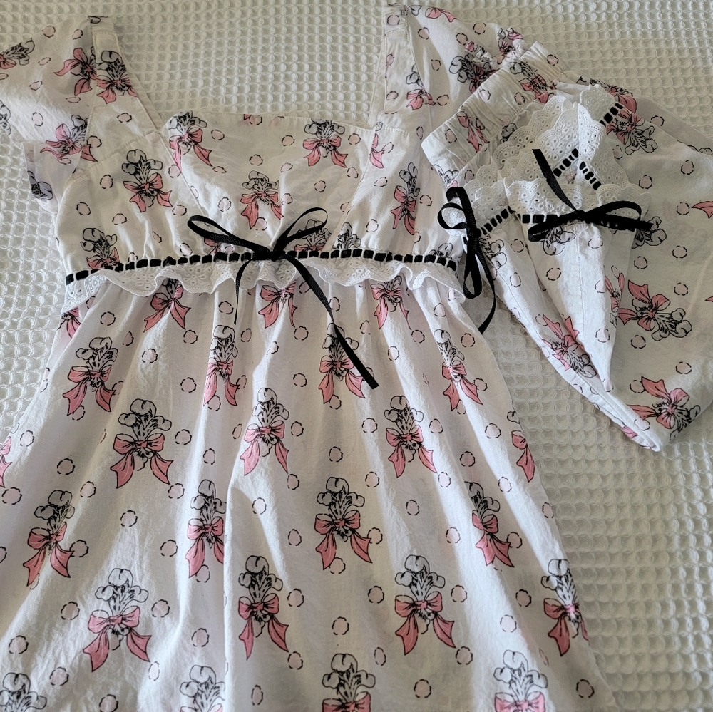 Floral Print Nightgown with Bow Accents Sz Small